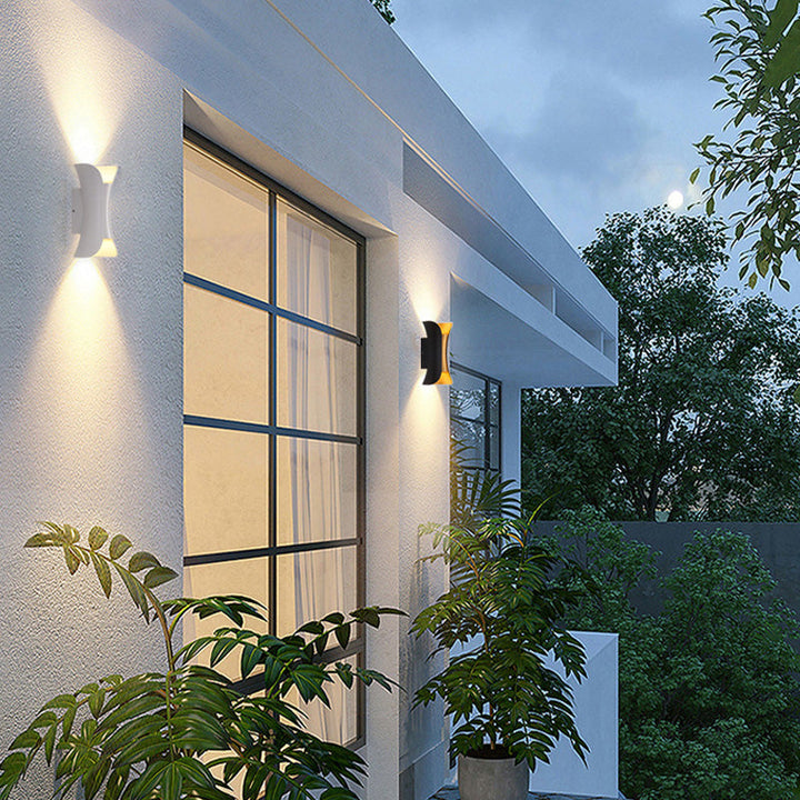 Modern LED Külső Fali Lámpa - LumiEdge