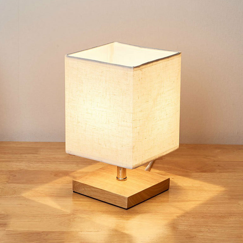 Stílusos minimalista asztali lámpa - LinenWood