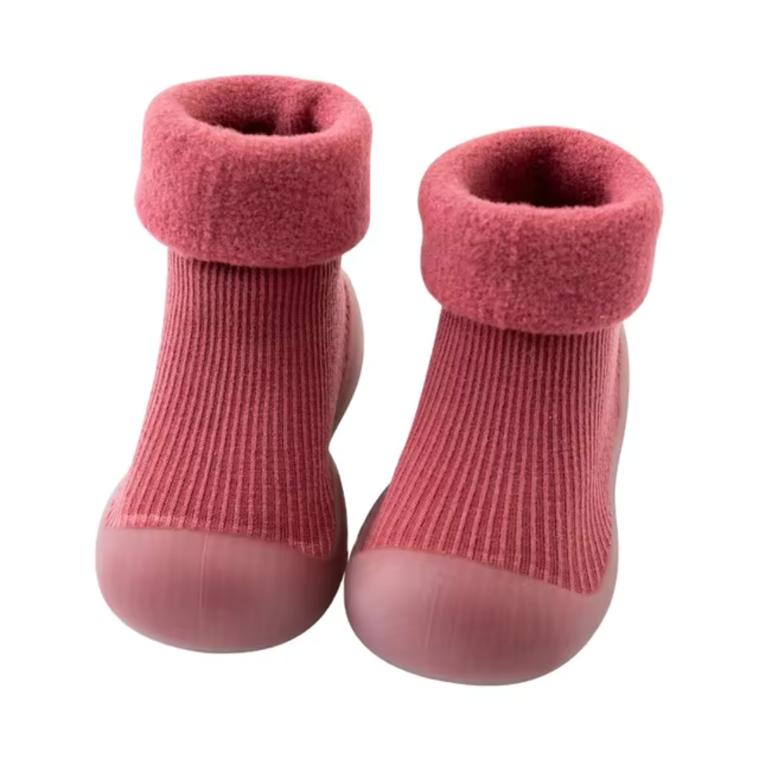 SnugSteps – Kényelmes Mezítlábas Zoknis Cipők Gyerekeknek
