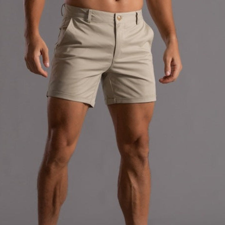 Divatos Slim-Fit Chino rövidnadrág férfiaknak – Emil