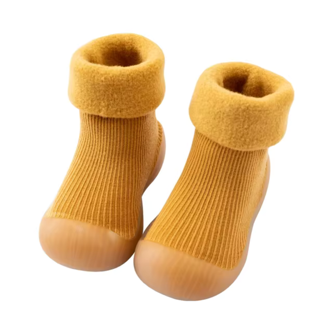 SnugSteps – Kényelmes Mezítlábas Zoknis Cipők Gyerekeknek