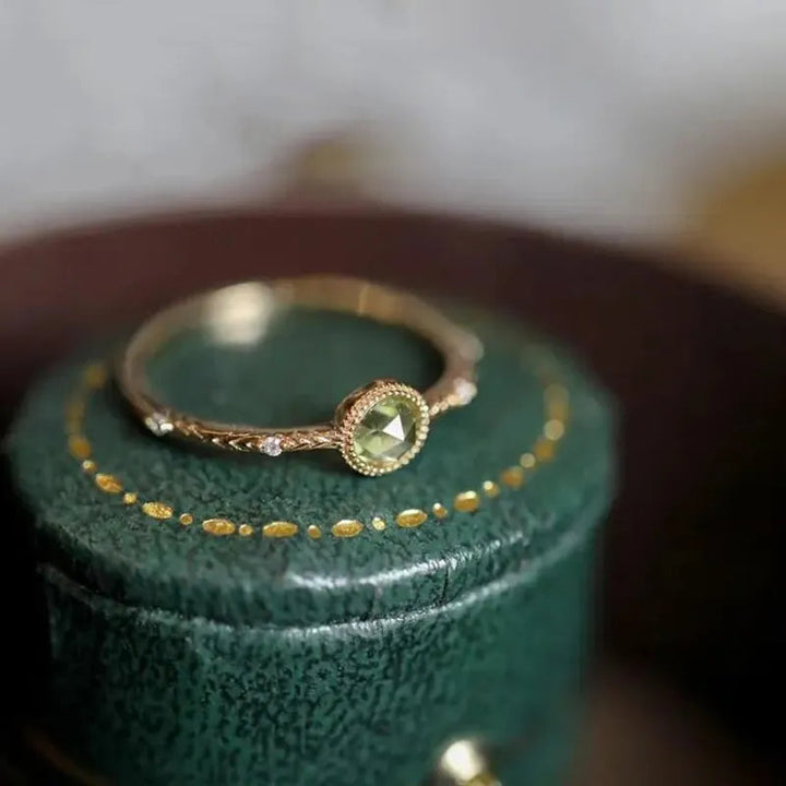 Friss Zöld Peridot Szépséggyűrű