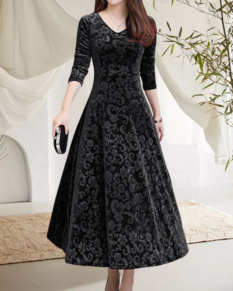 Midikleid A-vonalú fazonnal és V-kivágással – Amara