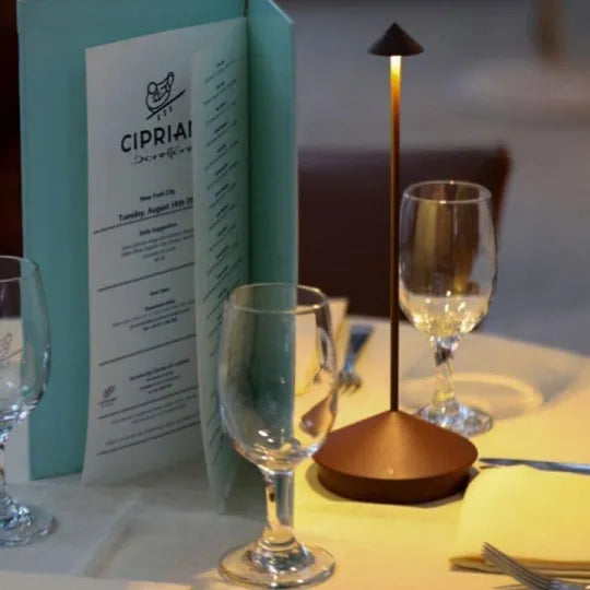 Vezeték nélküli LED Asztali Lámpa | ClarityGlow