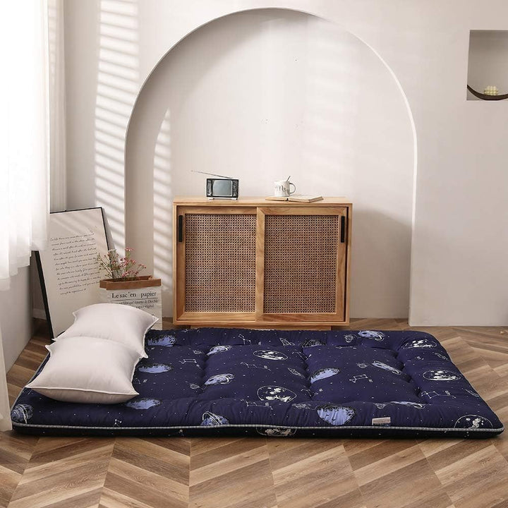 Hajtható japán futon padlómatrac memóriahab támogatással – Arivon
