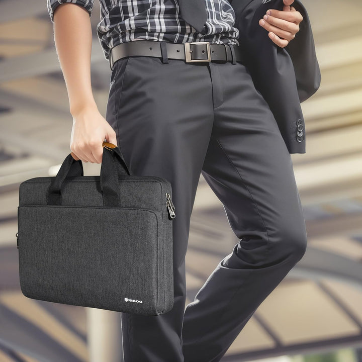 Vízálló laptop válltáska 360°-os védő párnázással