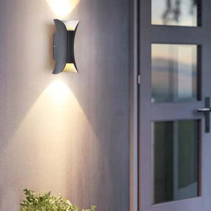 Modern LED Külső Fali Lámpa - LumiEdge