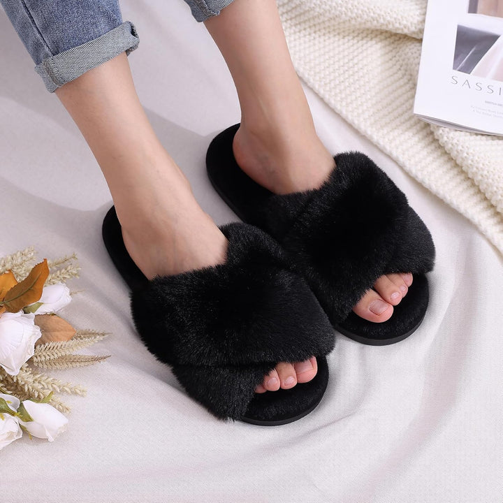 Fuzzy Slippers memóriahabos talpú - CloudStep