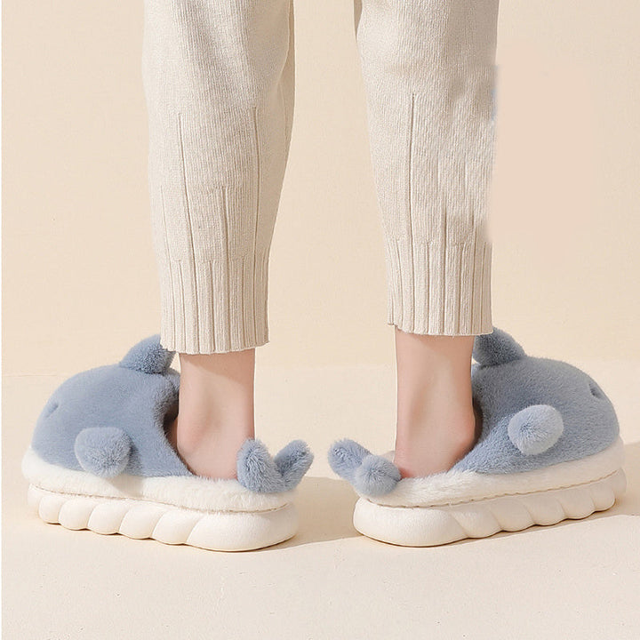 Puha Plüss Cápa Papucs - SnugShark