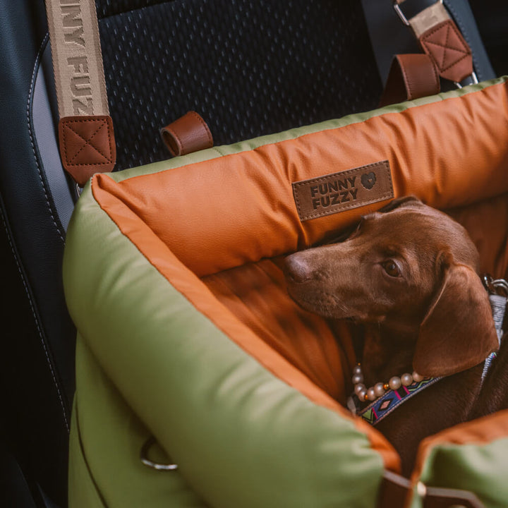 AA OOS Kényelmes Autósülés Kutyáknak - PawLuxury