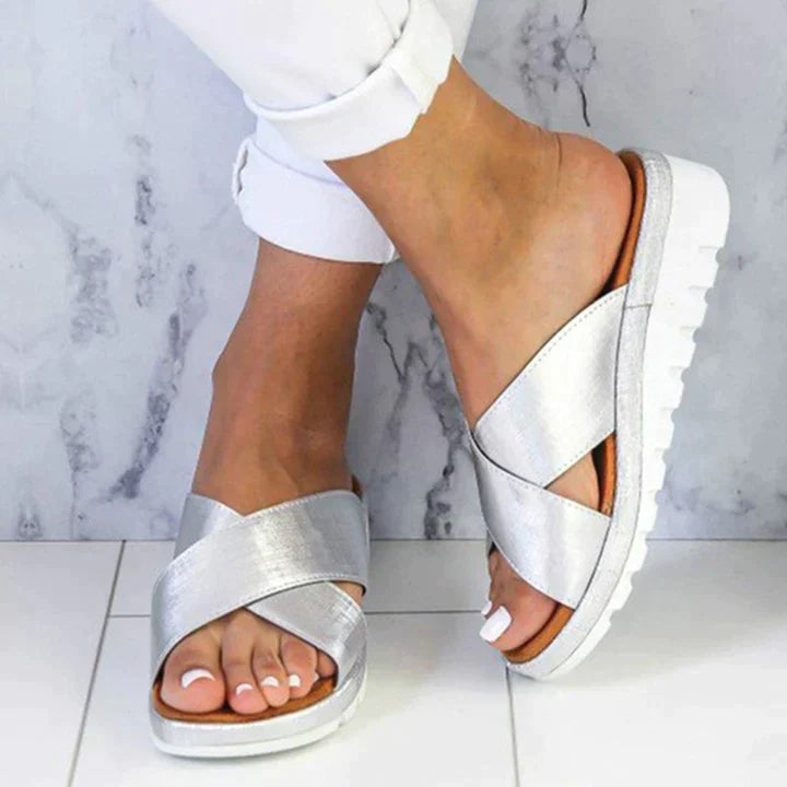 AA_Bad Conversion-Luxe Stride Ortho-sandálok Nőknek - Simone