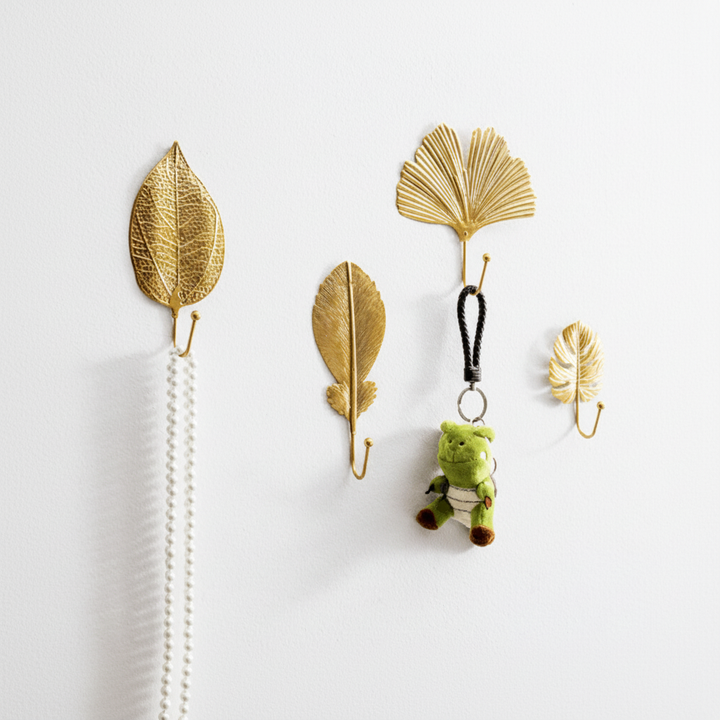 Goldfarbener Gusseisen Wandhaken - Leafora