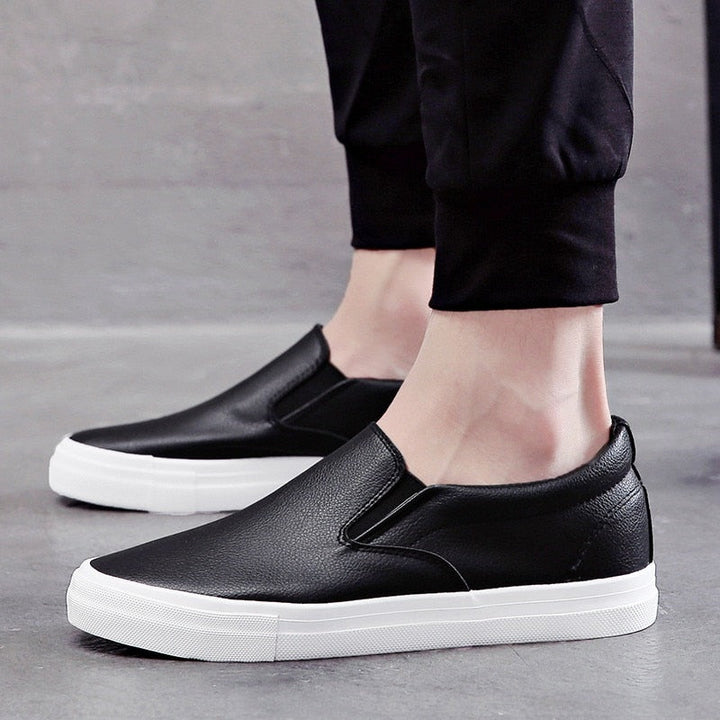 Férfi slip-on bőr sportcipő – Jonas