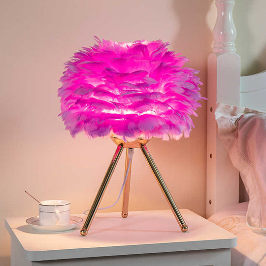 Dimmable Asztali Lámpa Luxus Tollakkal – Pluma