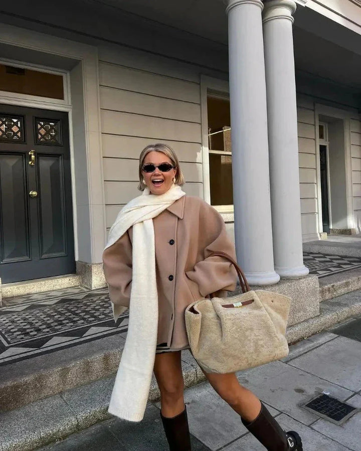 Női átmeneti dzseki oversized megjelenésben gombos záródással – Selina