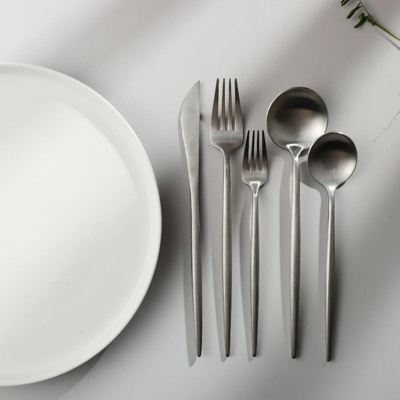 Minimalista Evőeszköz Modern Asztalokhoz - PureSet