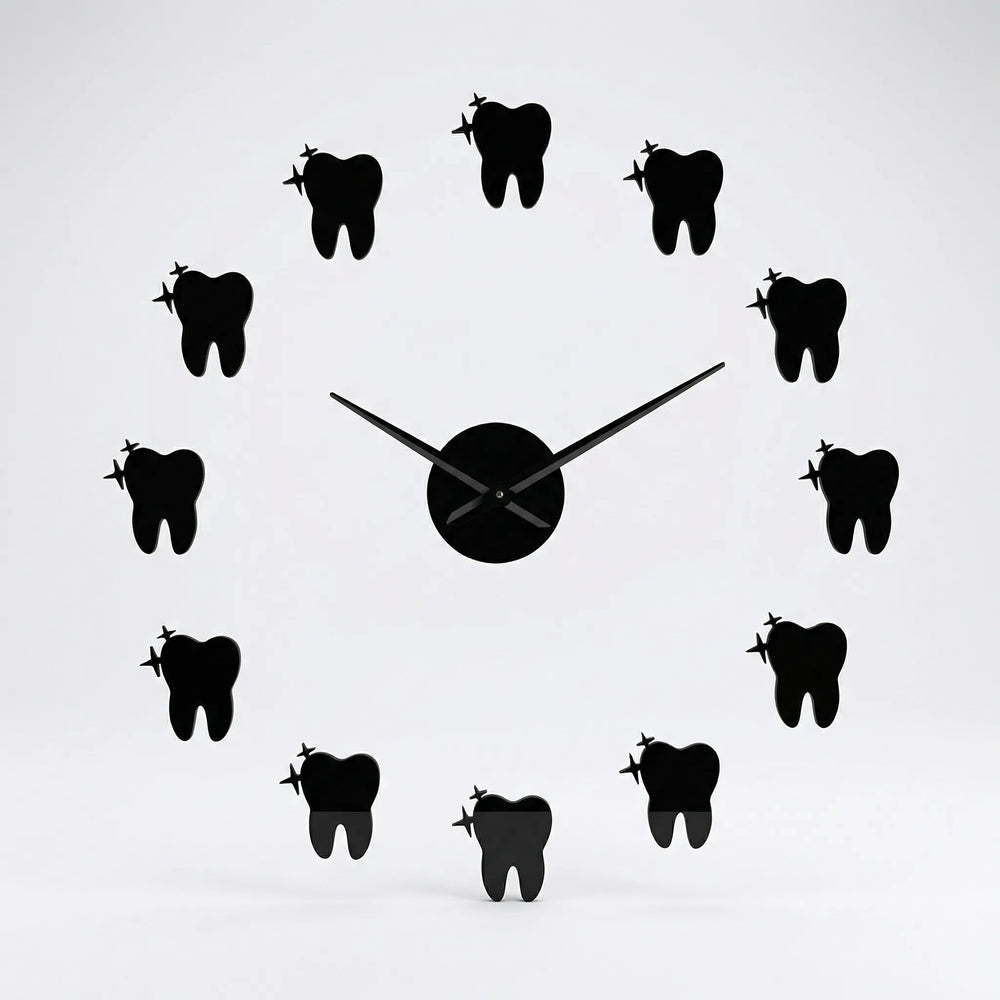Moderne Wanduhr Mit Spiegeleffekt - DentiqueClock