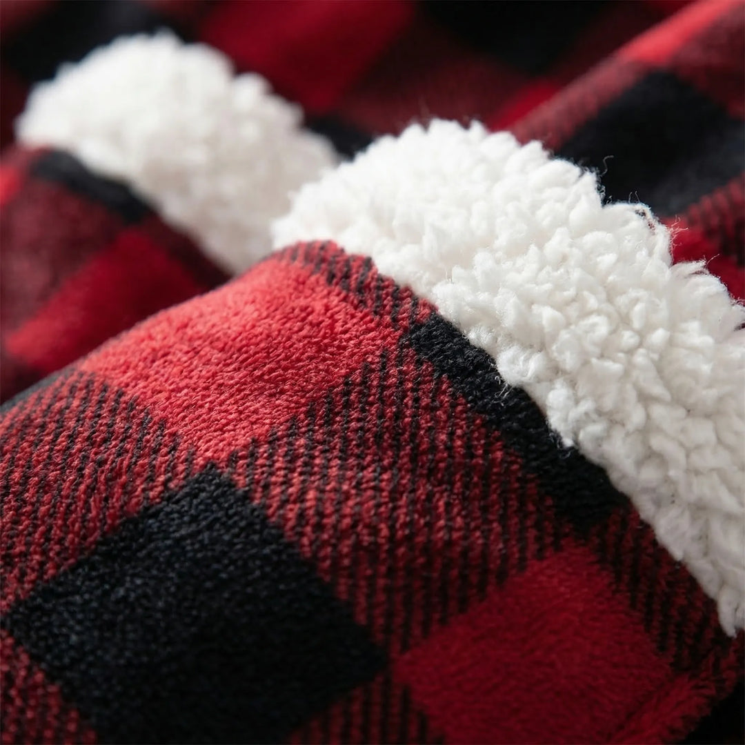 Oversized Hooded Blanket With Front Pocket - Lola
