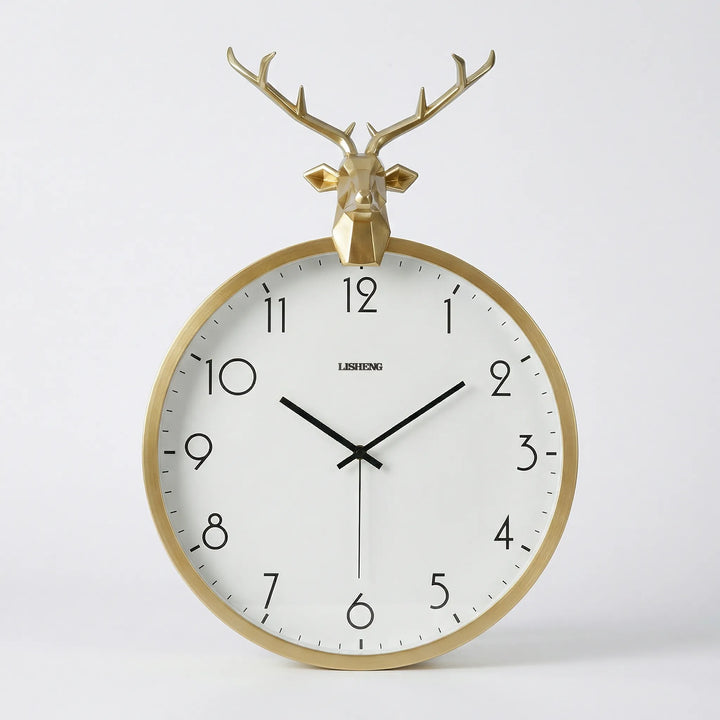 Runde Wanduhr Mit Hirschkopf-Detail - Auraldeer