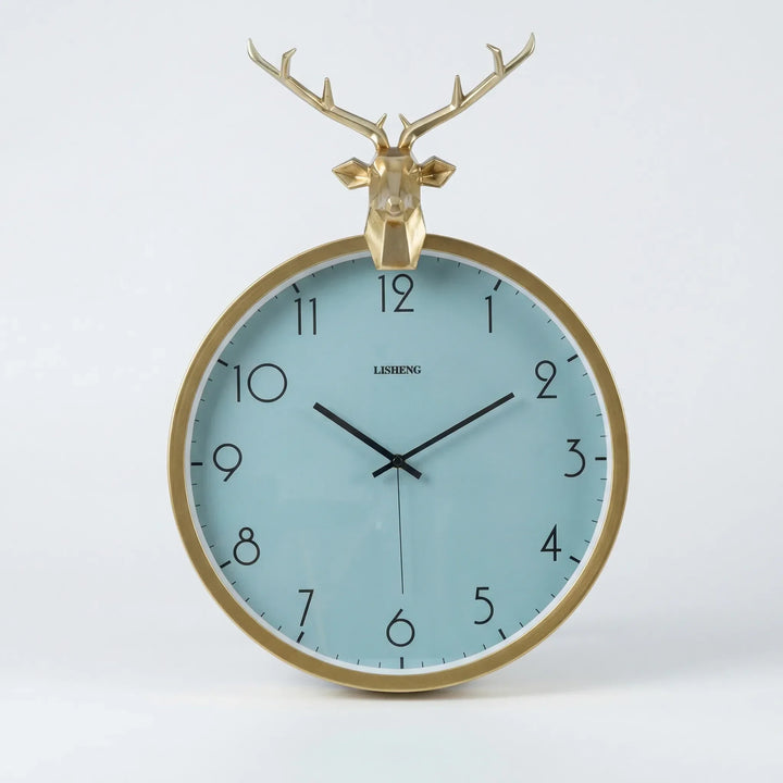 Runde Wanduhr Mit Hirschkopf-Detail - Auraldeer