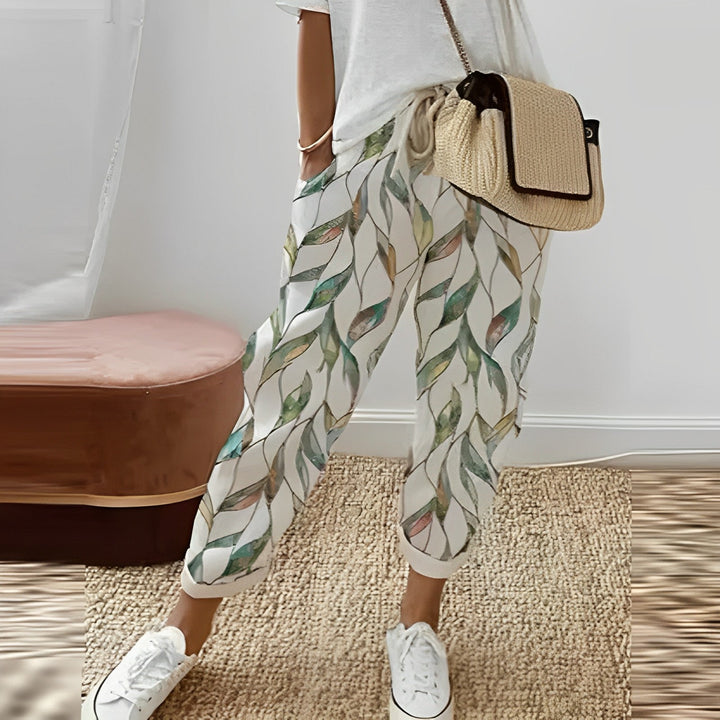 Boho női nadrág levélmintával – Selina