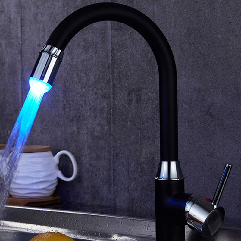 Színes Vízcsap LED - AquaGlow