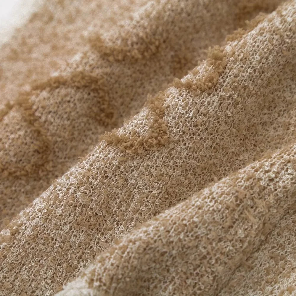 AA_KNOCKOFF Beige kötött női felső vintage jacquard mintával – Mireille