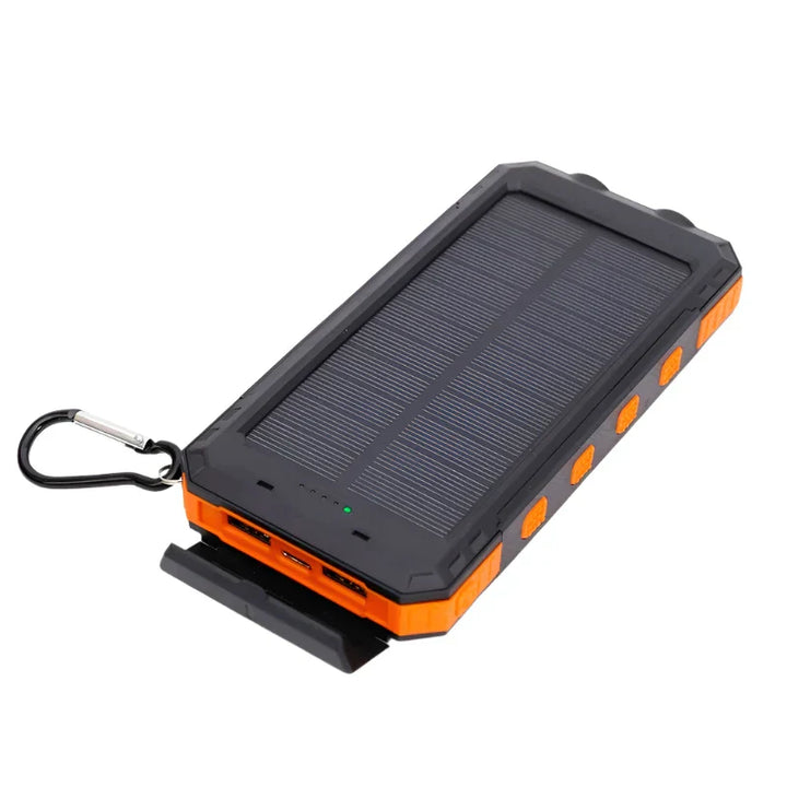 AA NOT AVAILABLE Napenergia Powerbank zseblámpával - SolarCharge Pro