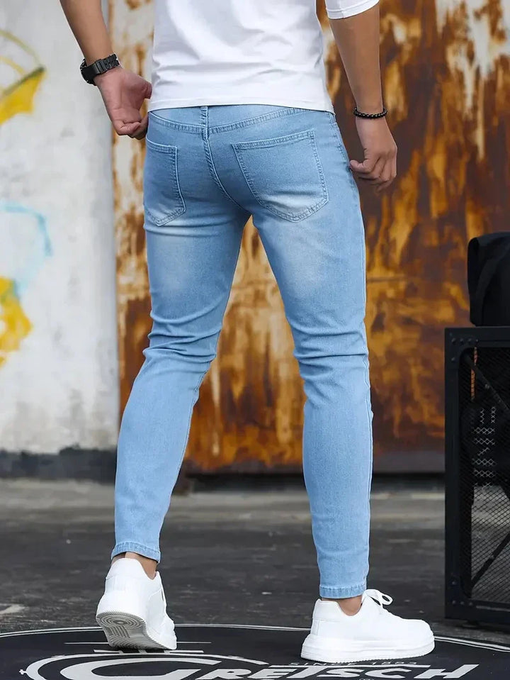 AA NOT AVAILABLE Divatos Slim Fit Farmernadrág Férfiaknak - Finn