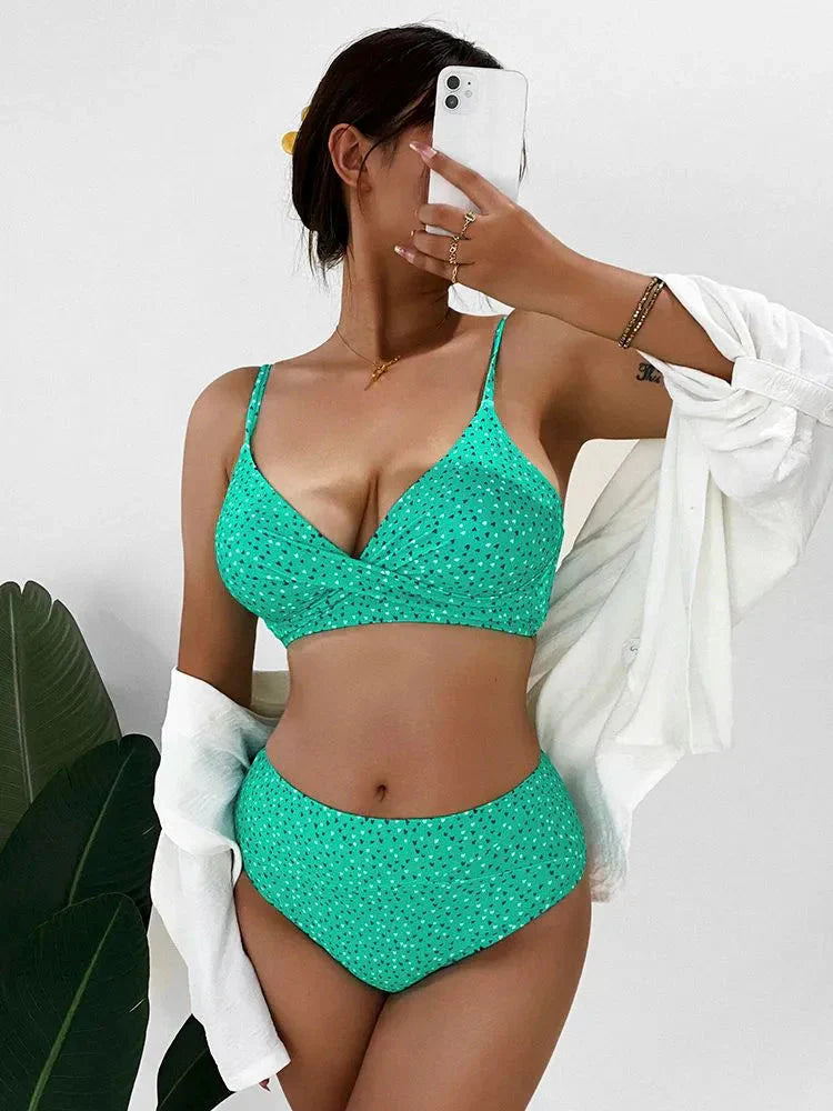 Felsőrészes Bikiniszett – Eliva