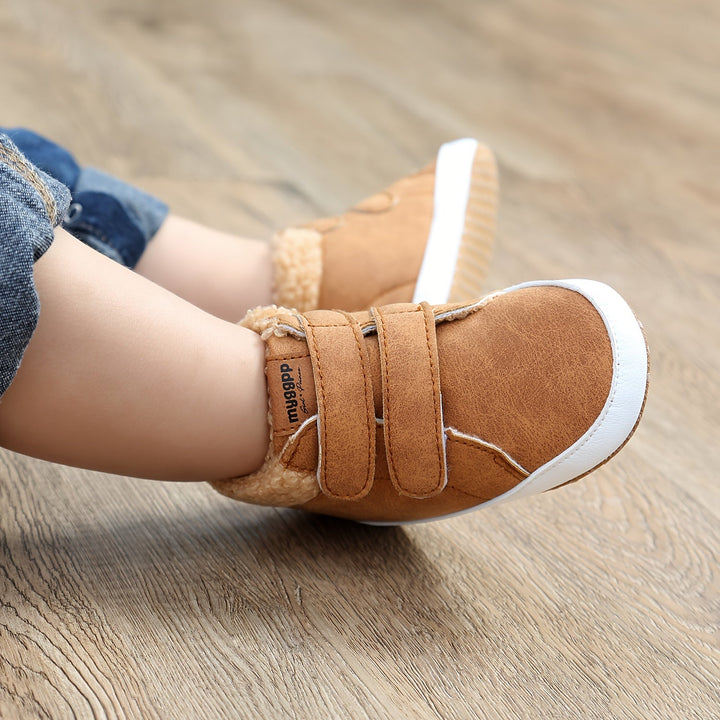 Meleg Babycsizmák Noor tépőzárral – Készen minden téli napra!