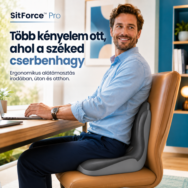 Mosolygó férfi laptopnál dolgozik egy barna bőrszéken, hátát a szürke ülőpárna támasztja 6