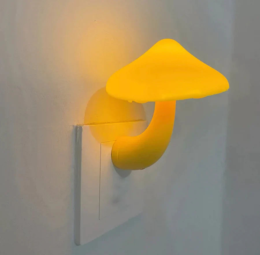 Dugasztható éjjeli fény gombacsalád formájában – GlowShroom