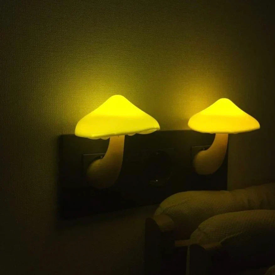 Dugasztható éjjeli fény gombacsalád formájában – GlowShroom