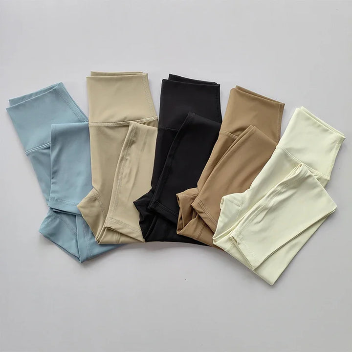 Magas derekú csípőemelő jóga leggings - Aria