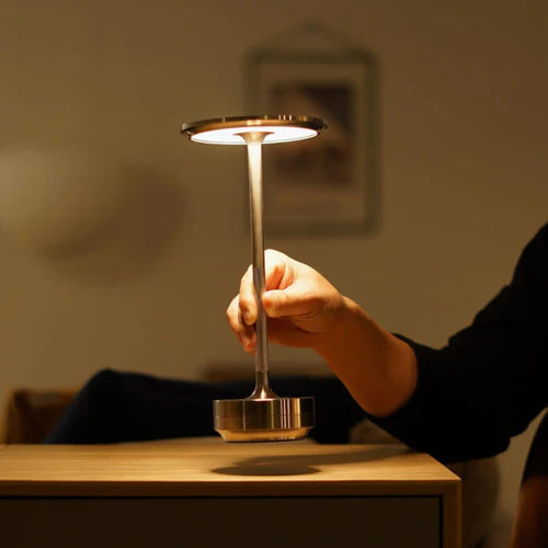 Luxus Vezeték Nélküli LED Asztali Lámpa - Luna Glow