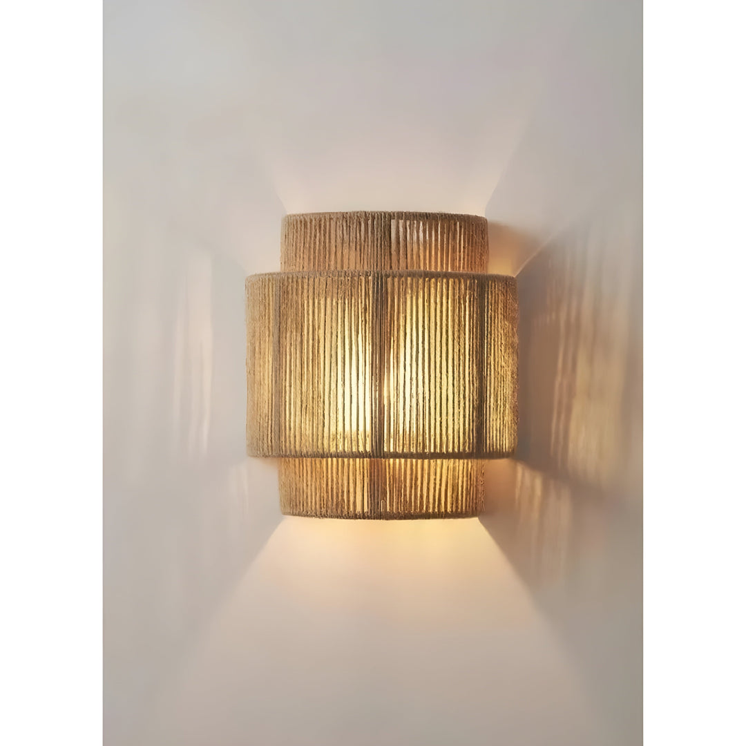 Kortárs Rattan Szőtt Fali Lámpa - WeaveGlow