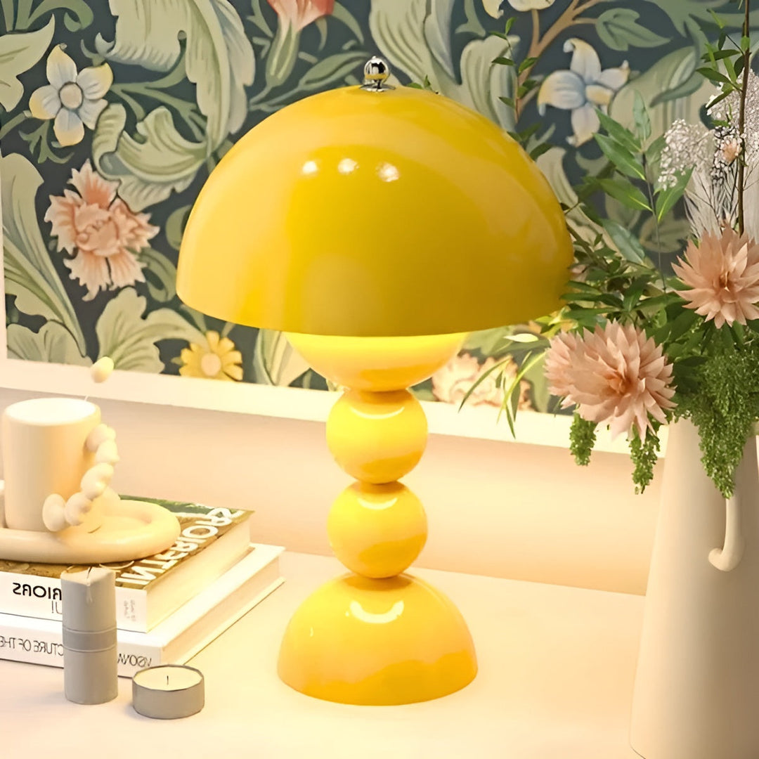 Skandináv dizájn asztali lámpa - FloraGlow