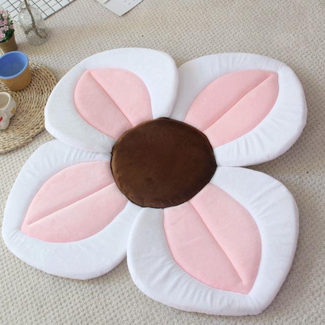 Puha, virág alakú babafürdő mosdókagylóhoz vagy utazáshoz – Kuschelblüte