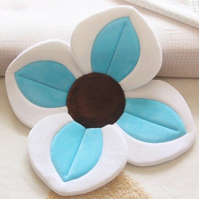 Puha, virág alakú babafürdő mosdókagylóhoz vagy utazáshoz – Kuschelblüte