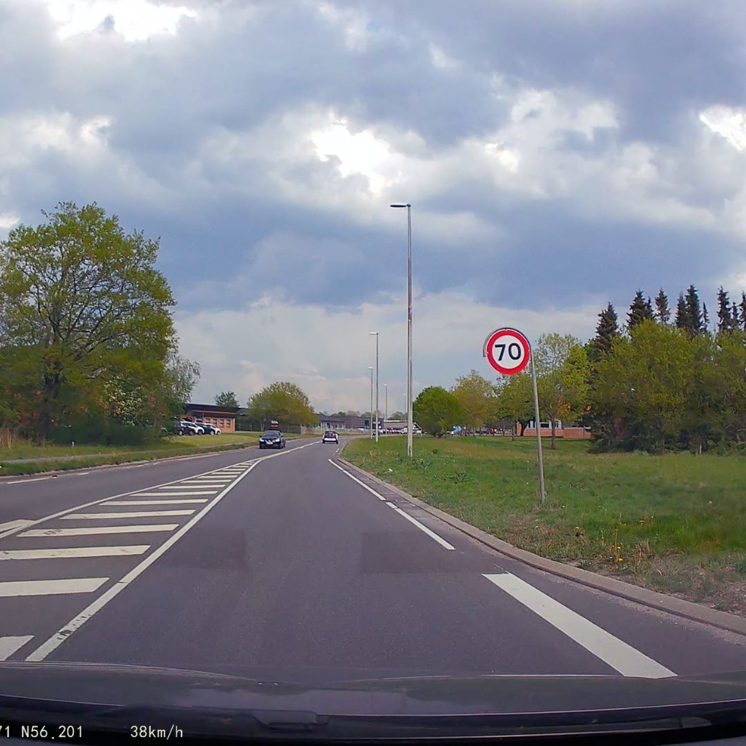 AA NOT AVAIALBLE Ultra HD 4K Dashcam – RoadScanX