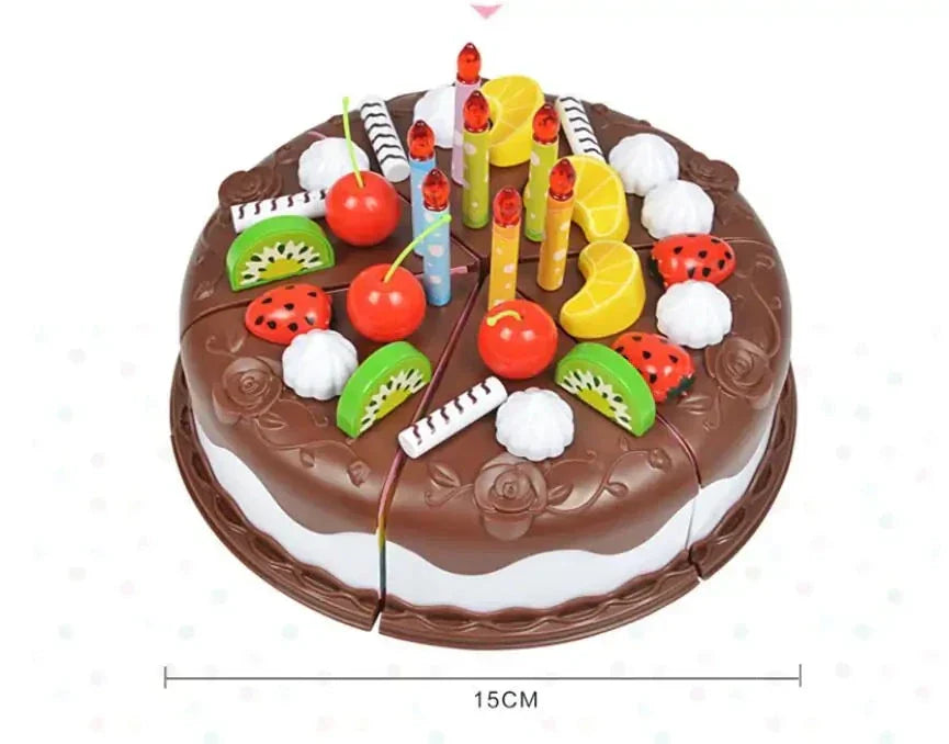 Műanyagból készült tortajáték gyerekeknek számoláshoz, vágáshoz és díszítéshez.